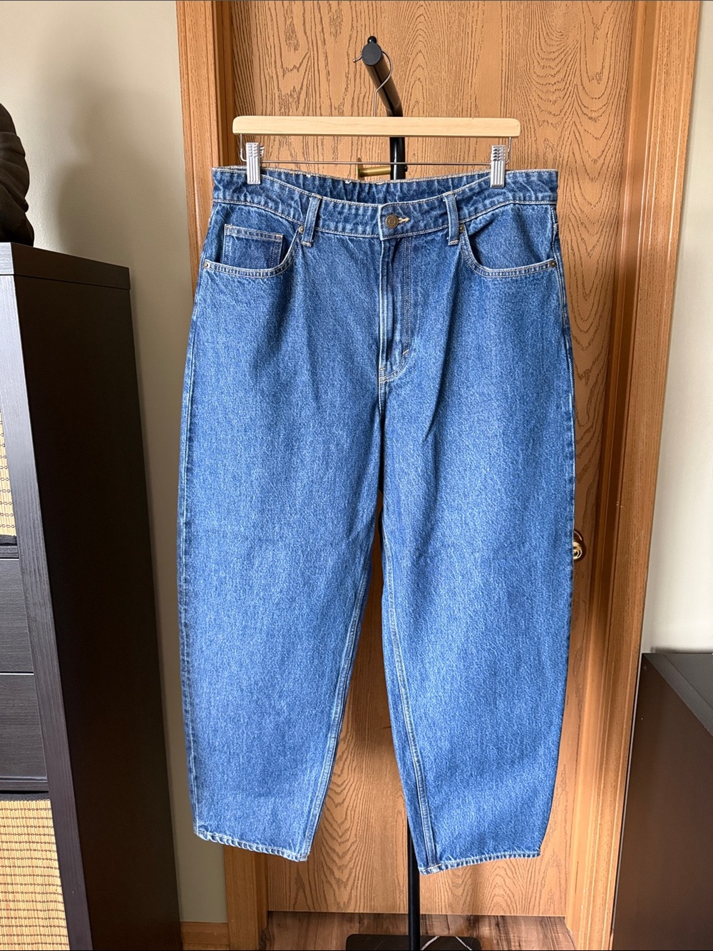 Women’s Classic Blue Relaxed Fit Barrel Jeans